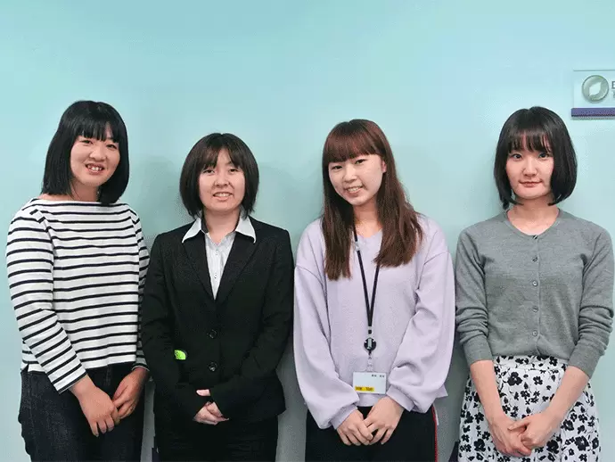 女性社員も活躍中！女性ならではの細かい視点が活きるお仕事です。