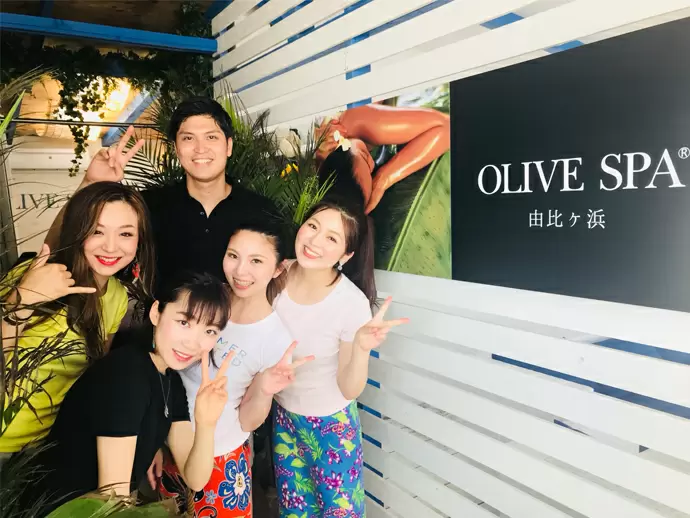 現在由比ヶ浜にてエイベックスさんの海の家「avex beach paradise」にて、出展中です！