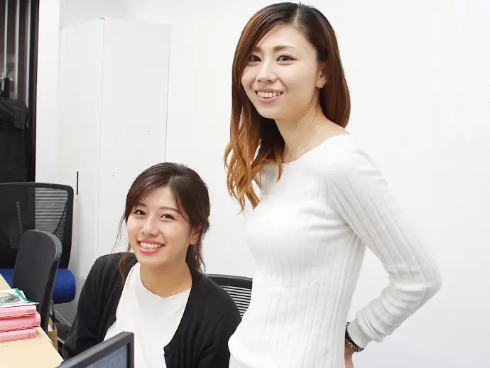 お昼休憩以外に、15分休憩が2回あるのは嬉しい♪みんなでお菓子を買いに行ったりすることも☆