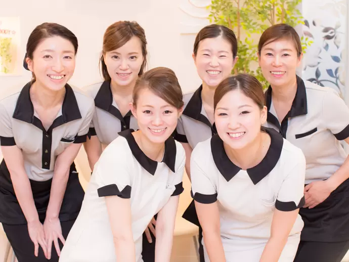ユニークな福利厚生や産育休・時短勤務などで、女性が働きやすい環境を整えています。