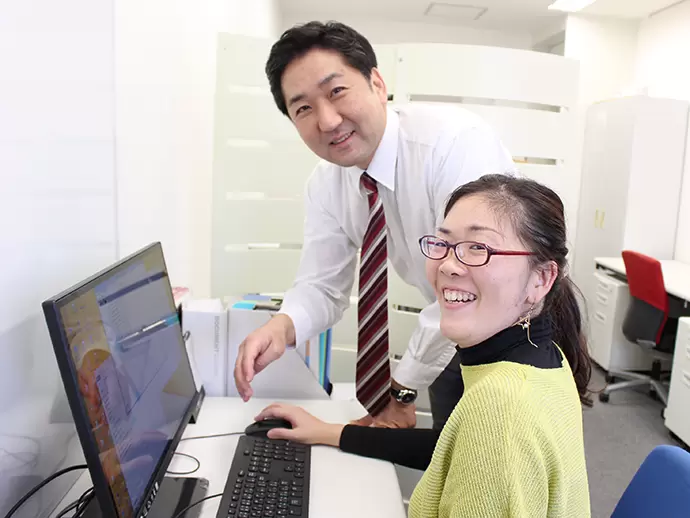 社員同士距離が近く、分からないところは丁寧に指導しています！