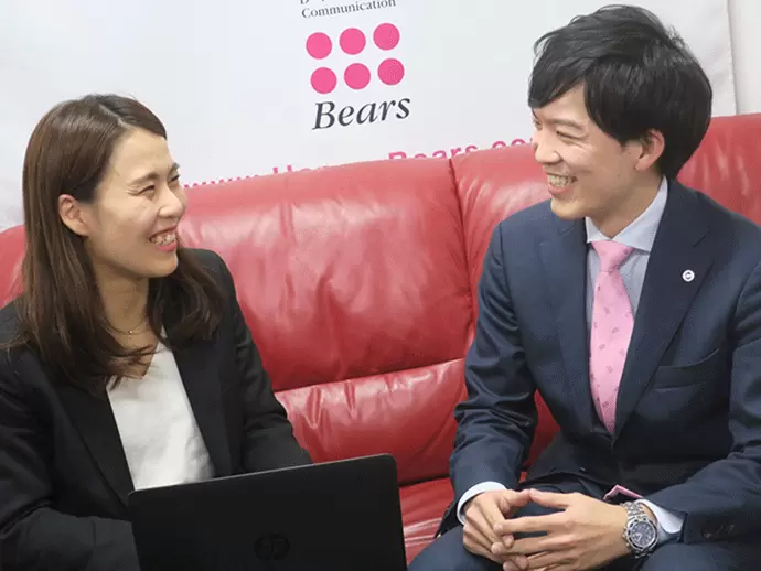 フラットな社風で、社員同士のコミュニケーションも活発です。