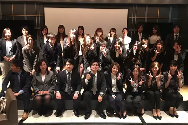 株式会社シンクスインターナショナル
