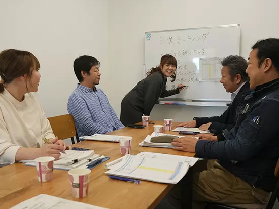 話題のあの店を手掛けているのはもしかしたら当社アースラインかも…？！