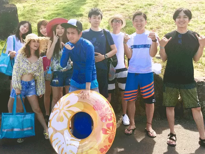 親睦を深めるイベントもあり、自由参加の旅行なども行われています。