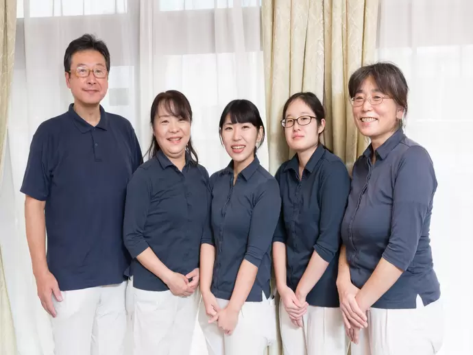 女性スタッフが多数活躍中！スタッフの距離感も近く、結婚・出産・育児を経ても長く働ける環境です。