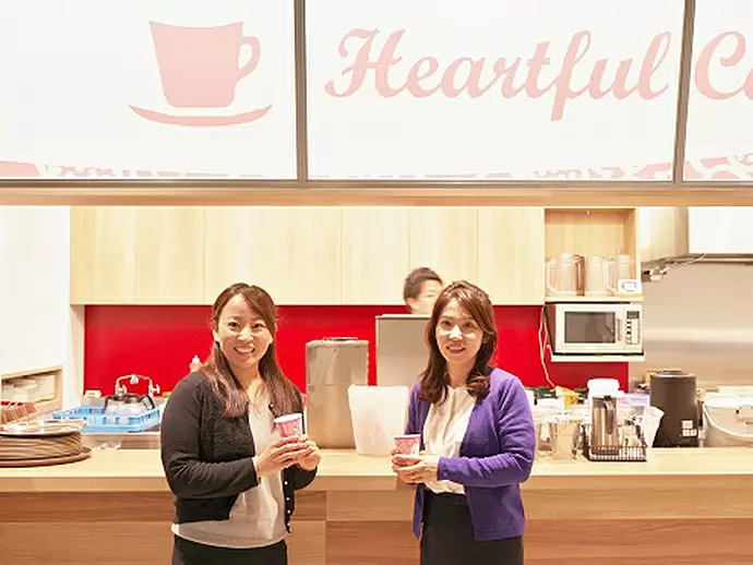 パソナ本社のハートフルカフェでほっとひといき◎