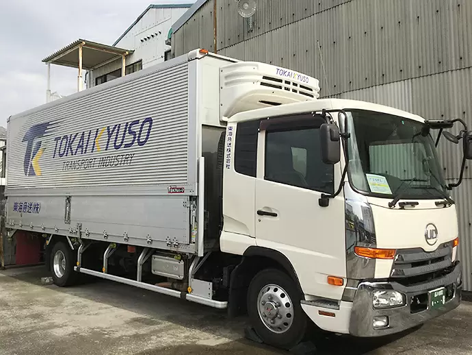 ★当社のトラック★ 一般雑貨や家電製品など…さまざまな運送を手掛けています！