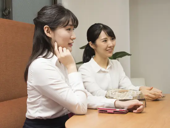 わからないことはチャットで。先輩たちがやさしくサポート♪