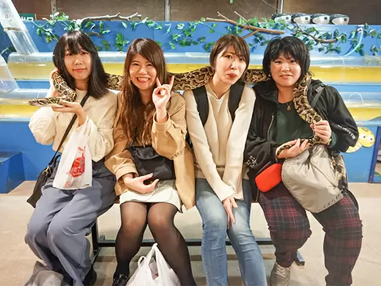 社内イベント③　社員旅行での1枚☆女性社員がイキイキ働く環境が整っています！