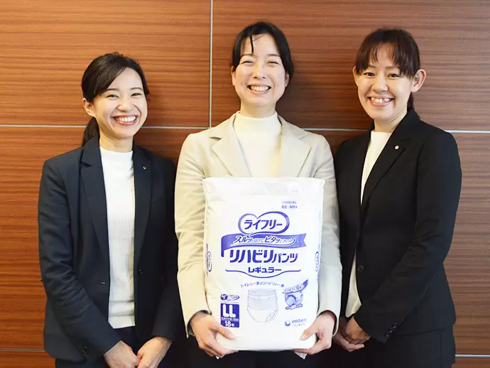 介護休暇、時短勤務、在宅勤務などの制度多数。女性が長く活躍できる環境です。