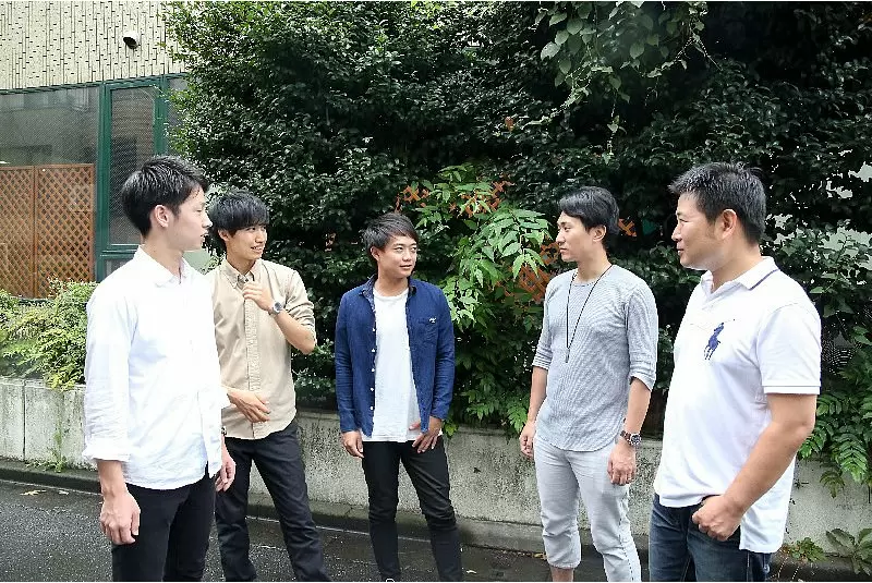 スタッフは全員、ラフな服装。ITベンチャーっぽくないと言われる当社ですが、外見はそれっぽい？
