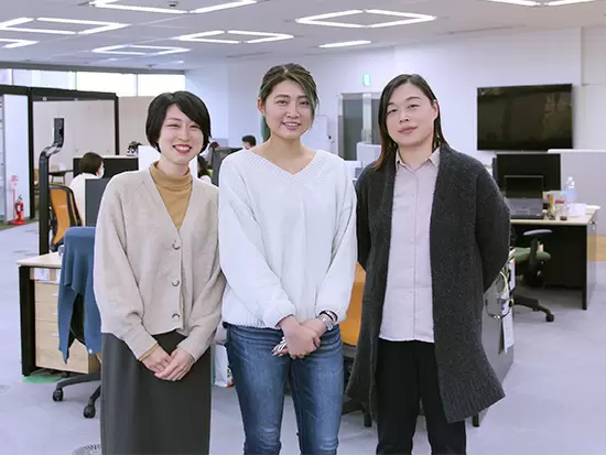 【女性社員比50％】20代～60代の幅広い年齢層の社員が活躍しています。