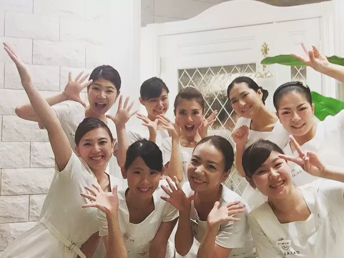 職場環境も良く､とにかく笑顔がたえず､ 人間関係で悩むことも全くありません｡
