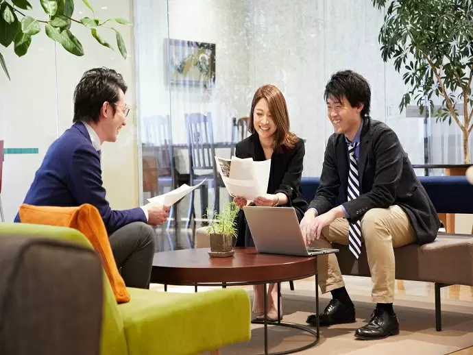 コミュニケーションがとりやすく、社員同士の関係性もフラットで働きやすい！