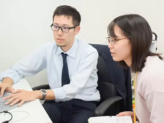 「こんな資料を作って欲しい…」なんてお願いにも対応！部署間隔たりなく活躍できます♪