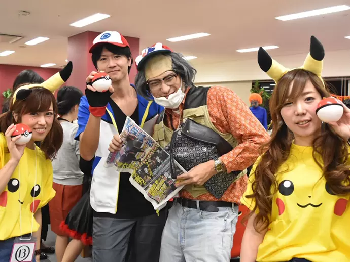 ハロウィンのときは、希望者は仮装して出勤します♪