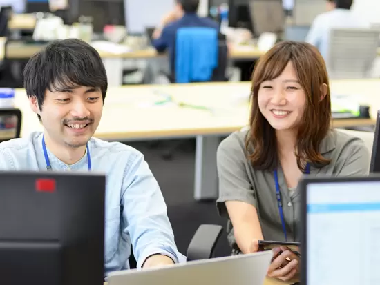 20代～30代のスタッフが中心となって活躍！社内のイベントも多く、楽しみながら働くことができます。