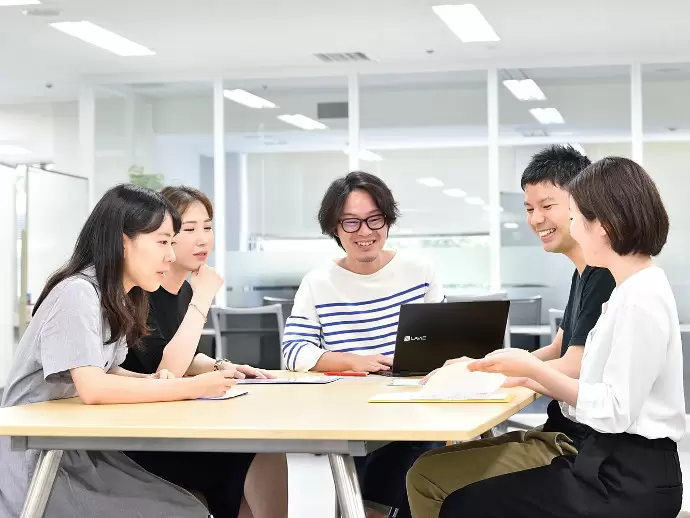 自由な雰囲気の風通しの良い職場環境です。