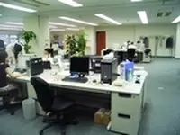 ゆとりの空間が自慢のオフィスです。