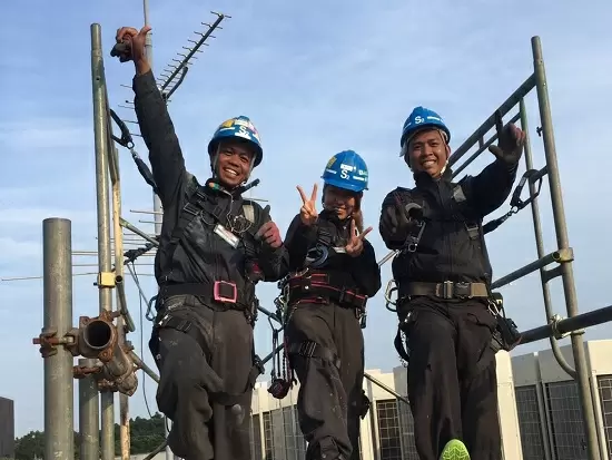 社内のメンバーはとても仲良し♪仕事中も部署に関わらず、協力して稼働しています！