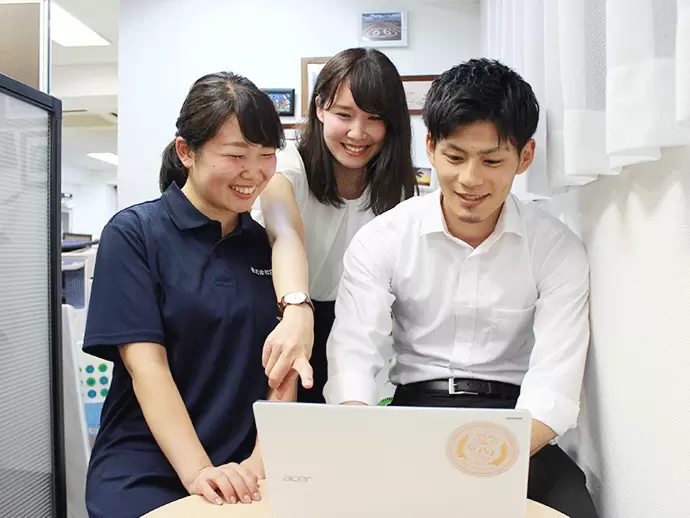教育制度も整っている上、わからないことがあれば先輩社員が丁寧に教えます！