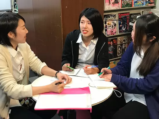 イベントを成功させるためには、コミュニケーションが重要です。ラフな雰囲気で意見を交せる職場です。