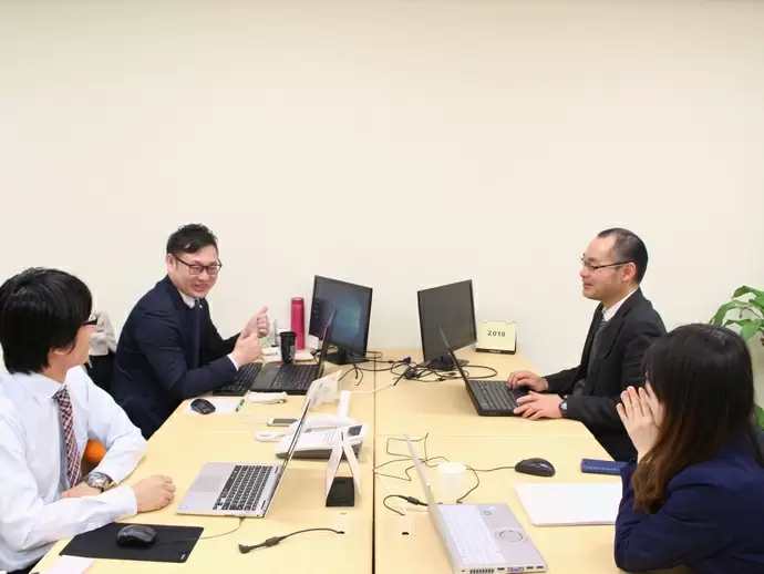 20代の若手から、40代50代まで、幅広い社員が活躍中！多彩な個性が強い組織を作っています！