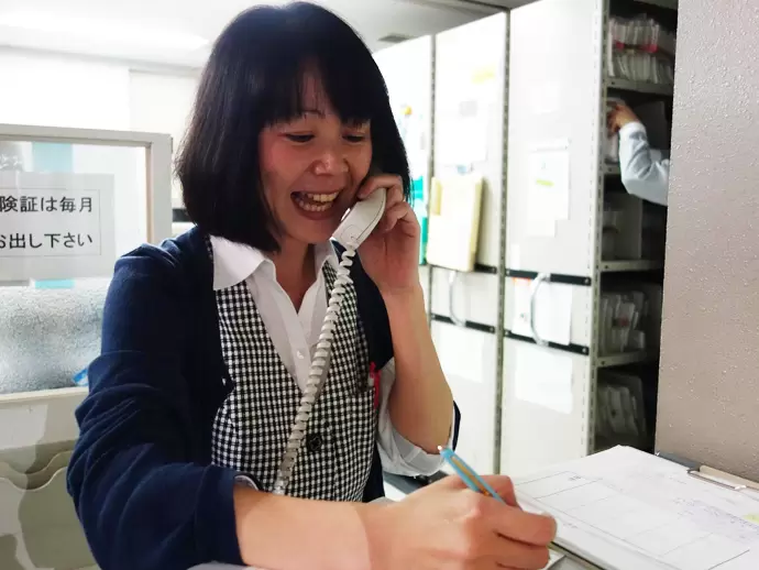 病院の「顔」として患者様に安心を与えて下さい！