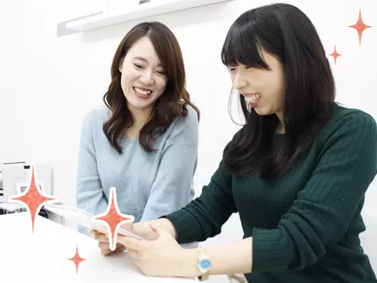 分からないことがあれば、先輩やお客様担当者にいつでも気軽に質問できるので安心です！