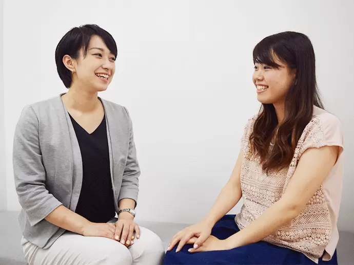 周りには頼れる先輩がいますので、分からないことがあればどんどん聞いて下さい！