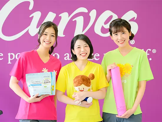 代表をはじめ女性社員100％！分からないことは、何でも質問してくださいね◎