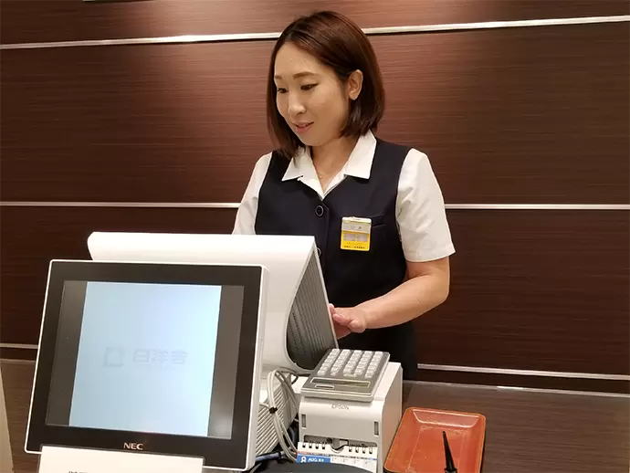 年間休日120日&残業少なめの働きやすい環境が魅力です！
