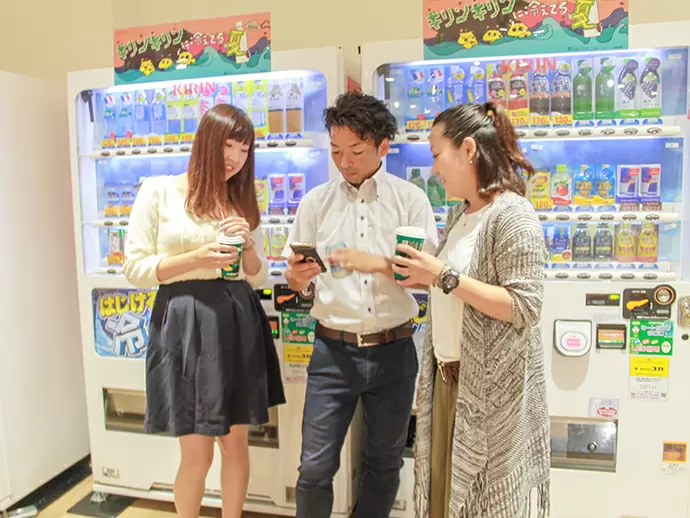 社員同士距離が近く、社内は笑顔が絶えません☆