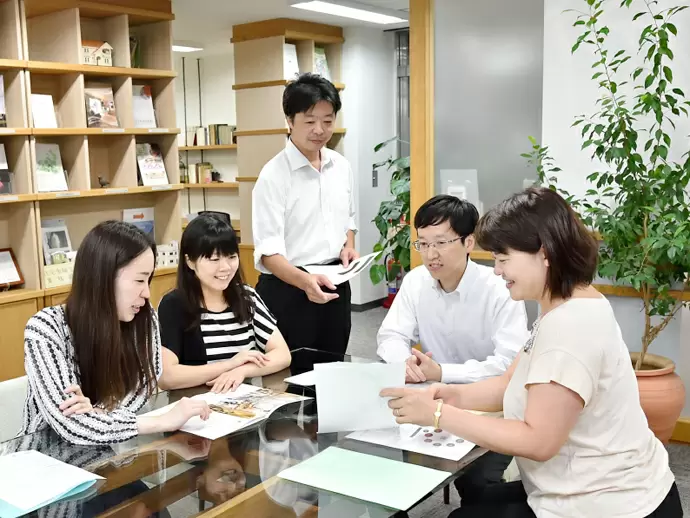 性別に関係なく活躍できる会社です。女性も多く在籍。