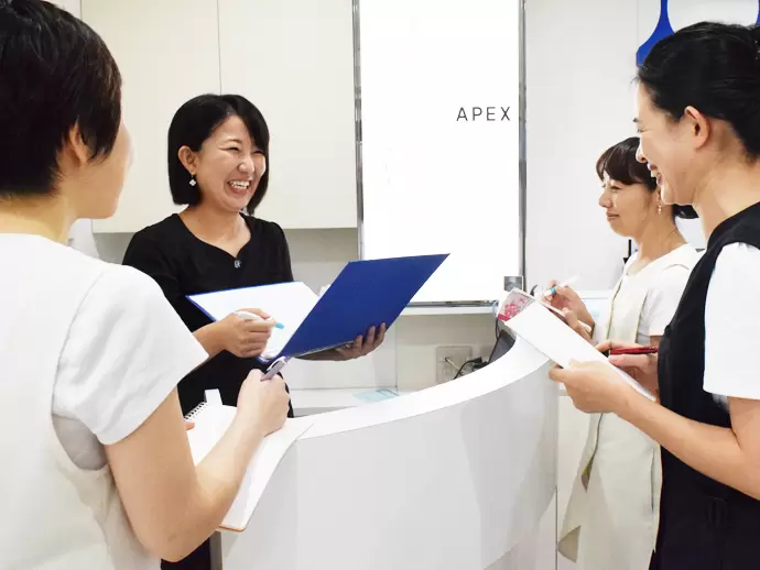 手に職を付けて長く働きたいあなたの成長をサポートします。