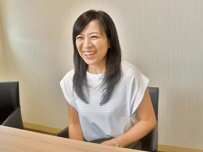 お仕事の流れや必要な知識は基本的に私が教えていきます。少しずつ慣れていきましょう。(商品開発/工藤)