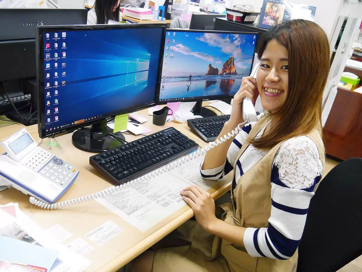 時には外部からの電話応対も～簡単ですよ☆