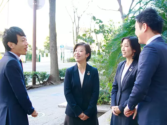 転勤がなく、地元・横浜で長期的に働き続けられます。