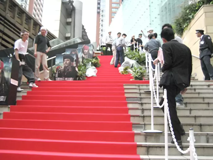 会場のレッドカーペットほか、あなたが参加したイベントにも当社が携わっているかもしれません♪