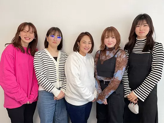 20-30代のメンバーが活躍中！社員同士の距離が近く、フラットな社風が根付いていることも大きな魅力。