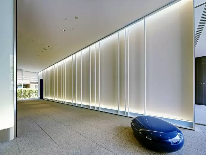オシャレなエントランス。快適なオフィスで働けます♪