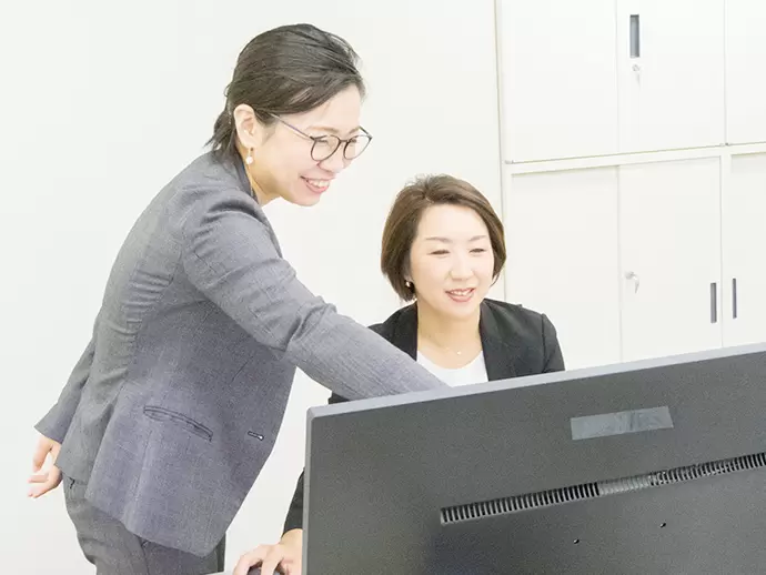わからないことはサポートしますが、少人数なので自分で調べたり積極的に学んでいける方を歓迎します！