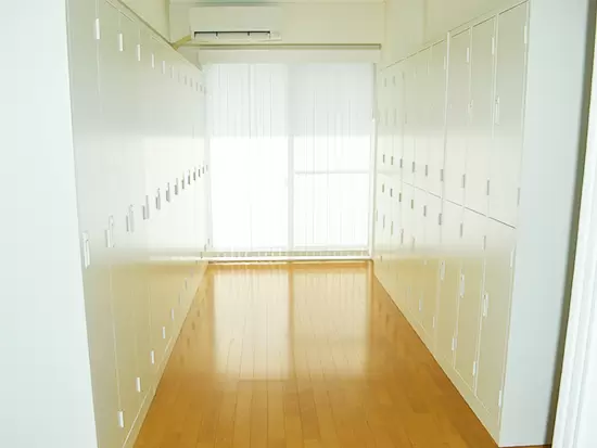 女性社員が増えているので、女性専用更衣室を新しく設けました！