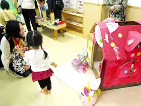 保育・介護の両分野で、ブランドを浸透させていきます。