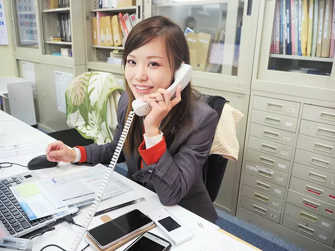 「ありがとう」「助かったよ」がたくさん聞ける、充実した日々を送れる事務のお仕事です♪
