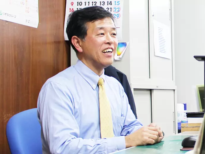当社代表の横田。社長と社員ではなく同じ目線に立つことを大切にしています。