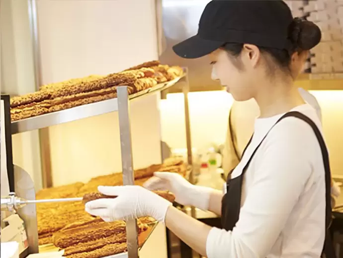 ゆくゆくは新店舗・新店舗の立ち上げやリーダーとして活躍するチャンスも！