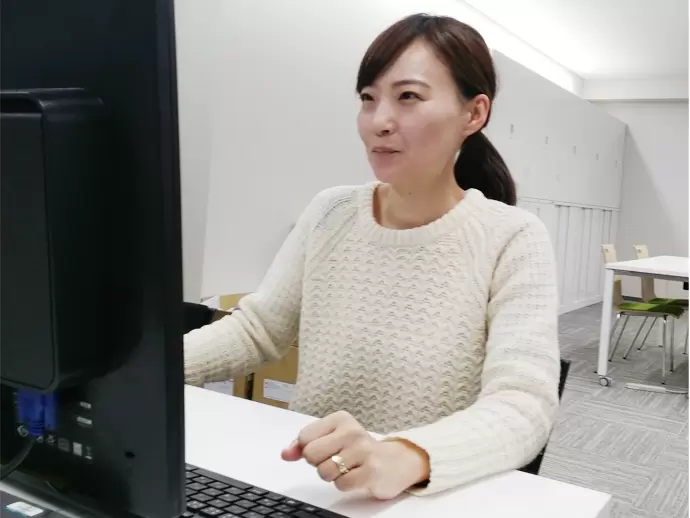 残業月10～20時間程度、年間休日125日など、社員が働きやすい環境づくりに力を入れています。