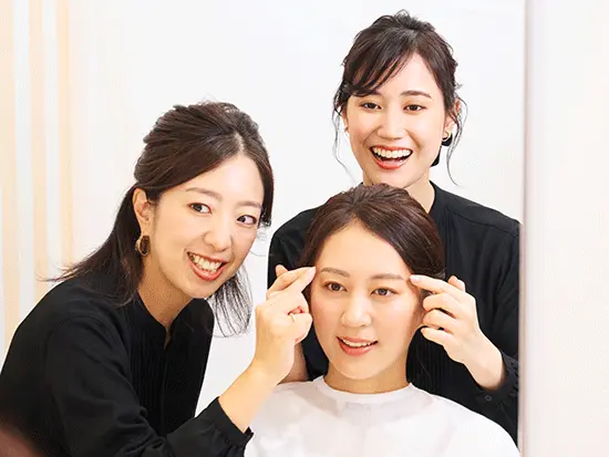 わからないことがあればその都度先輩に相談し、解決することができます。